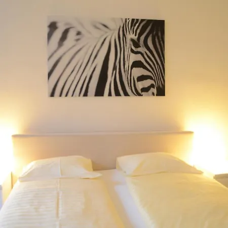 Apartment Rent A Landskronstrasse - Self Check-in